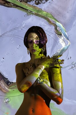 IZZY MORIARTY THOMPSON